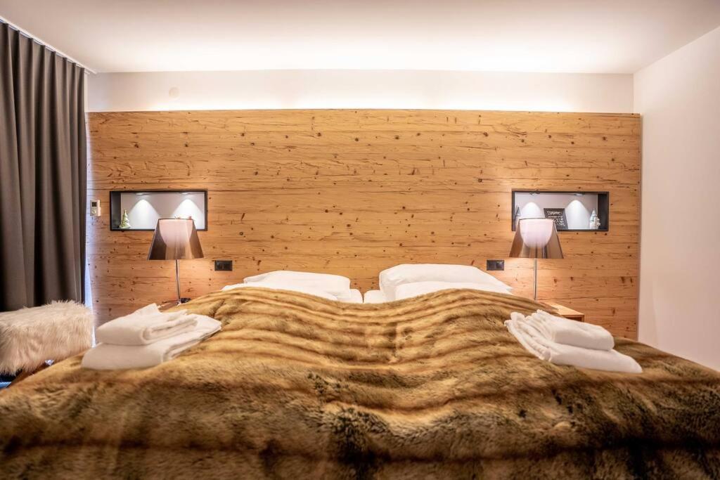 Moderne Wohnung Mit Ausblick Und Viel Sonne Zermatt Exterior photo